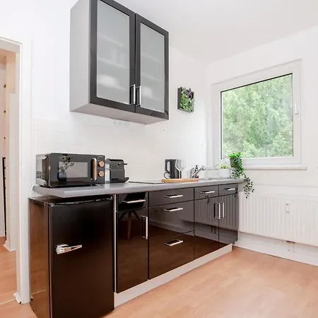 Apartment For 4 - Essen, Kitchen, Wifi, Netflix Essen