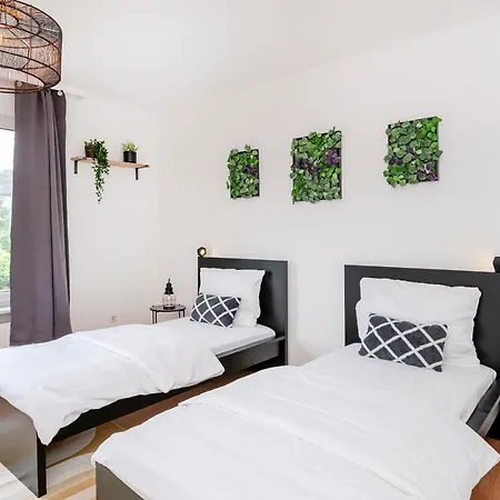 For 4 - Essen, Kitchen, Wifi, Netflix * 에센